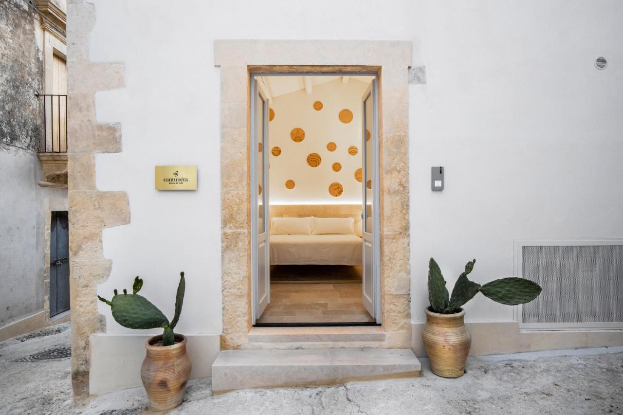 Cantunéra Rooms Dependance Noto Exterior foto